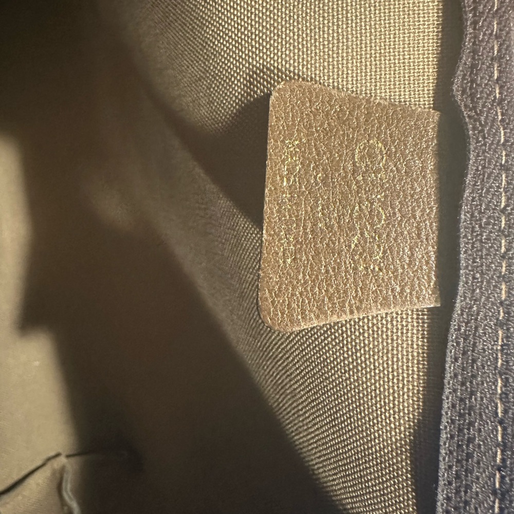 Authentic Gucci Brown Monogram clutch Bag - Picture 6 of 7